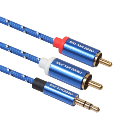 Cabo de áudio REXLIS 3610 com conector macho de 3,5 mm para dois conectores RCA banhados a ouro, revestimento em algodão entrançado azul, para interface de entrada RCA e altifalante ativo. Comprimento: 3 m.