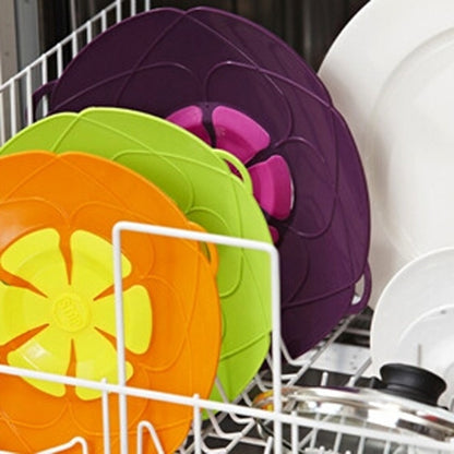 New Spill-Proof, Anti-Flutter and Heat-Resistant Silicone Pot Cover (Ramdom Color Delivery)