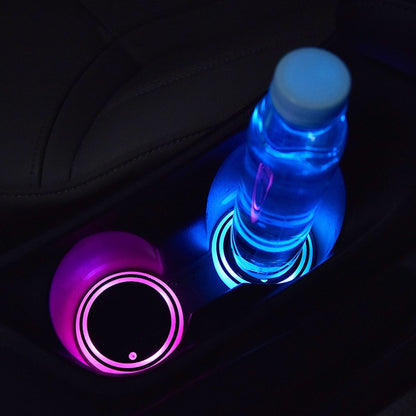 Conjunto de 2 porta-copos luminosos LED para automóvel, com carregamento USB e função antiderrapante.