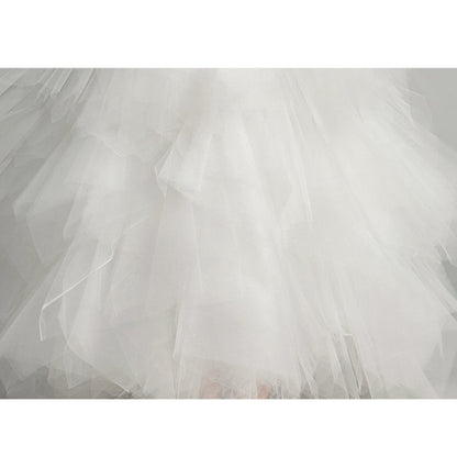 Vestido de princesa sem mangas com renda, curto à frente e comprido atrás, modelo saiote, ideal para apresentações formais. Disponível nos tamanhos 100cm, 110cm, 120cm, 130cm, 140cm, 150cm e 160cm.